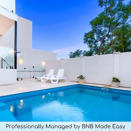 Heights Of Luxury - Elite Contemporary Entertainer Villa Wagga Wagga Exterior foto